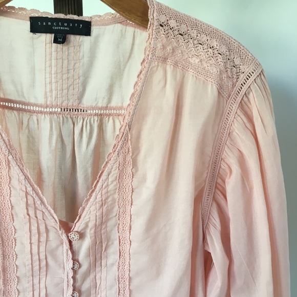 SANCTUARY cotton blouse with lace details and 3/4 sleeve. Size M. EUC - Picture 5 of 8